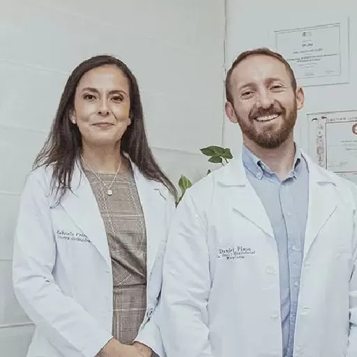 mejor cirujano blefaroplastia mijas